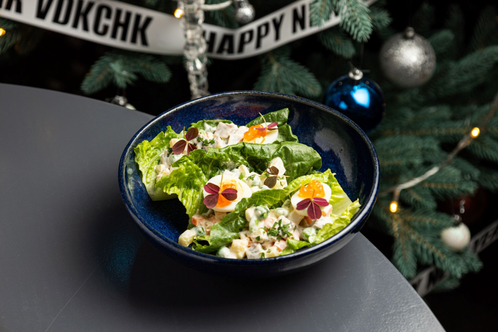 оливье с говядиной.jpg