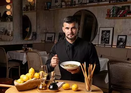 Блюдо месяца от Андрея Зубенко в «Минисыроварне»