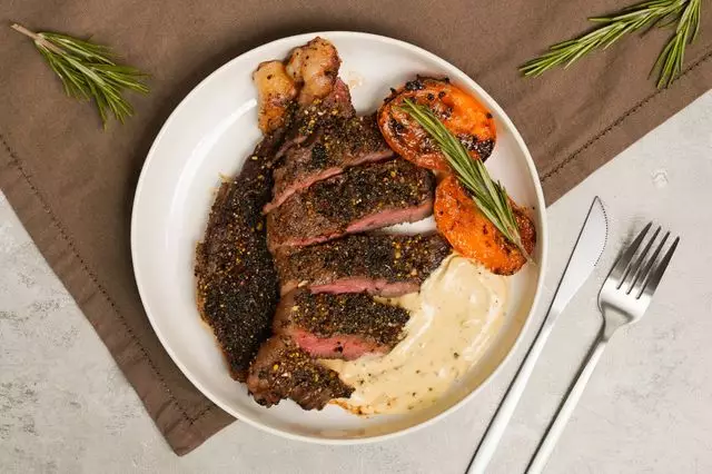 Вечер на кухне где-то в Европе