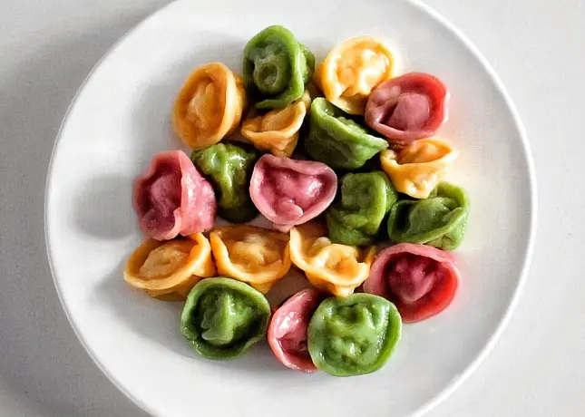  Семейная кухня:лепим и крутим