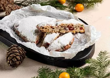 Новогодний мастер-класс: Штоллены и снегири