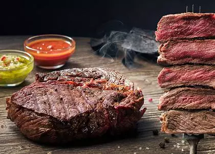 Жарим стейки