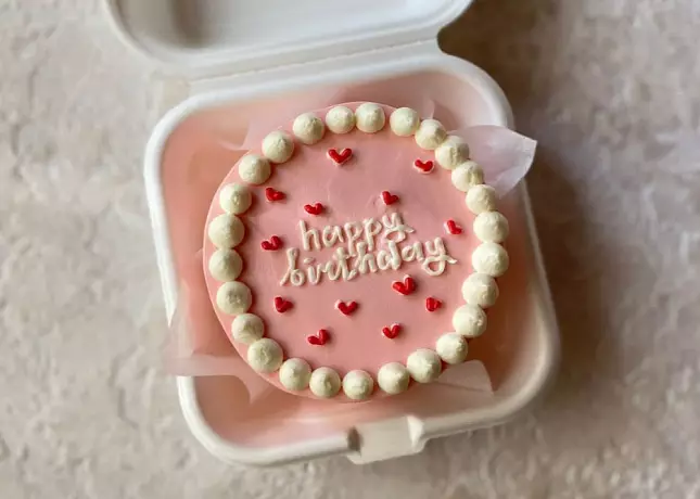 Мама и дети. Мой первый торт