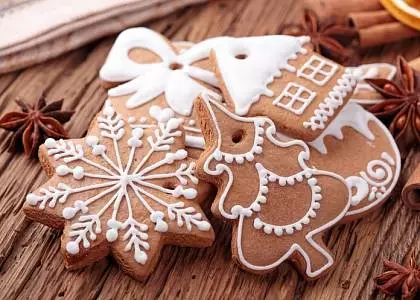 Мама и дети. Котлетки и имбирные печенья