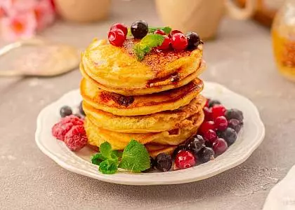  Большой завтрак с панкейками и итальянской пастой. 