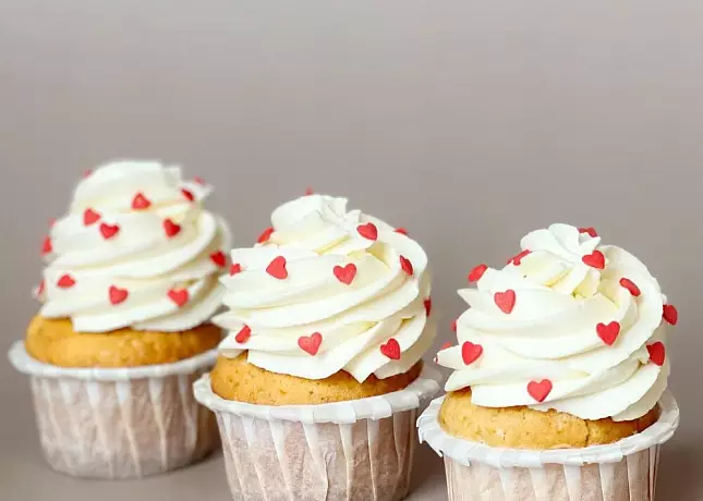 Подростковый мастер - класс. Пицца - сердце и капкейки