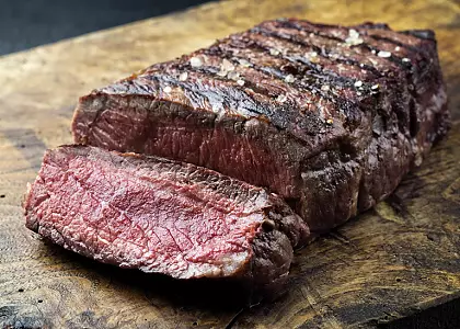 Жарим стейки